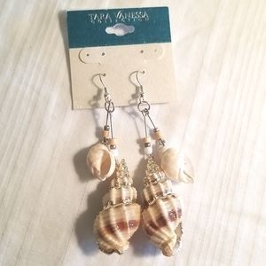 New Tara Vanessa Sea Shell Earrings